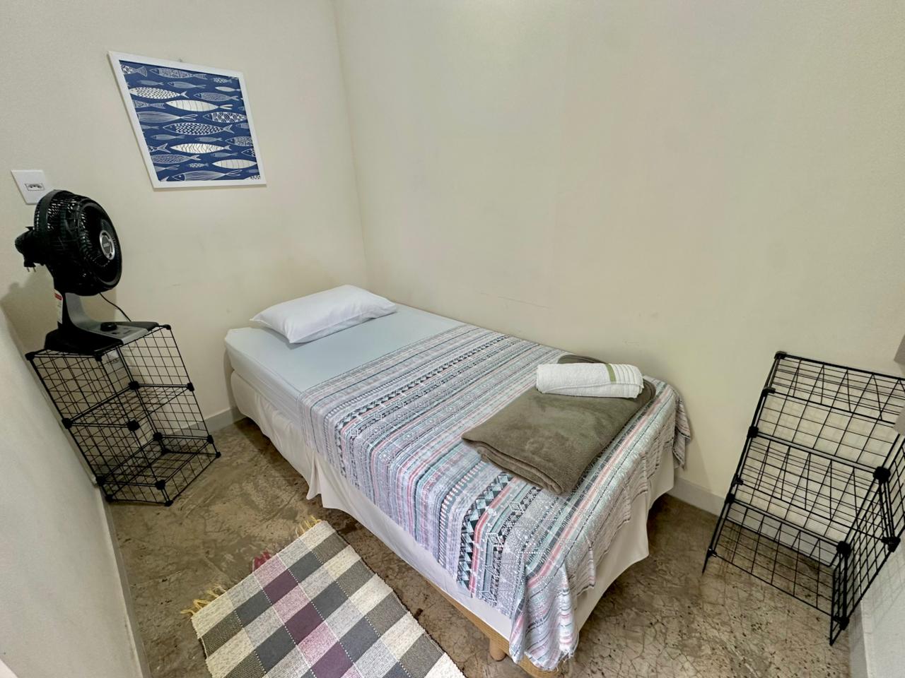 Quarto Individual Econômico da ACasa Morro do Moreno